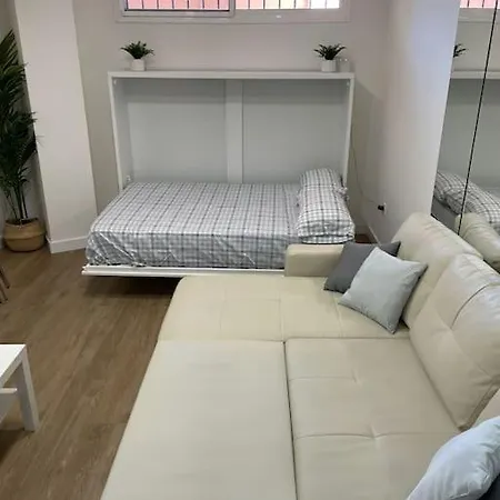 Precioso Estudio Recien Reformado Con Piscina. *